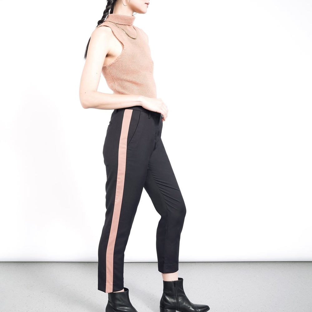 WILDFANG Colorblock Black and Pink Crop EMPOWER Pants